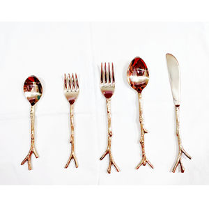 ชุดเครื่องใช้บนโต๊ะอาหารทำจากทองเหลืองเคลือบเงาสไตล์ราชวงศ์สำหรับตกแต่งโต๊ะงานปาร์ตี้ในบ้านและโรงแรม - Product Image 2