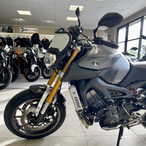 Yamaha MT-09 Sport Tracker Premium 847cc 115HP Moto sportive - Product Image 2