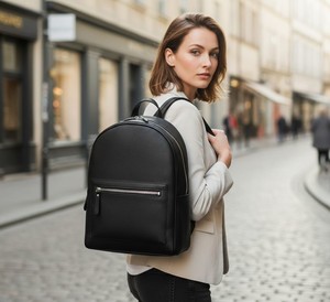 Sac à dos en cuir noir de luxe authentique unisexe, résistant à l'eau, pour ordinateur portable 15 pouces, idéal pour les voyages, les affaires, le collège et l'école - Product Image 2