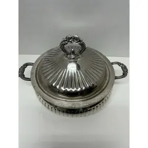 Casserole élégante et classique en acier inoxydable durable pour la table à manger |   Matériau de qualité alimentaire avec finition miroir - Product Image 6