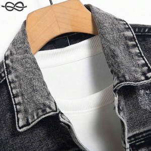 Veste en jean à manches longues pour hommes en coton foncé uni noir style rappeur gris foncé poche boutonnée déchiré coupe régulière - Product Image 4