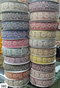 ชุดแต่งงานทำเองด้วยเครื่องติดมุกสีขาวผ้าลูกไม้ปักลายนามธรรมออกแบบในยี่สิบสีสำหรับกระเป๋า - Product Image 4