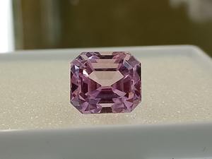 จำหน่ายโดยตรงจากโรงงาน คุนไซต์ธรรมชาติ ทรงคุชชั่น ขนาด 8/10 มม. น้ำหนัก 5-9 กะรัต ผลิตด้วยมือสำหรับทำเครื่องประดับ ราคาแข่งขันจากอินเดีย - Product Image 2