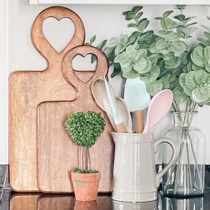 Nouvelle planche à découper en bois d'acacia et de mangue ronde pratique avec poignée planches à découper en bois - Product Image 5