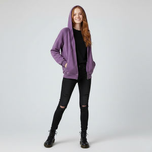 Sudadera con capucha de estilo urbano oversize con efecto desgastado personalizado, de alta calidad y aspecto premium, para uso casual o urbano, unisex. - Product Image 3