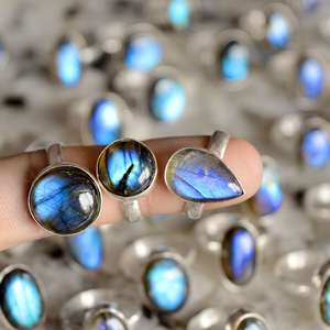 Natural <b>Blue</b> Fire Labradorite Gemstone Ring Solid 925 Sterling Silver <b>Overlay</b> Handmade Ring Labradorite Statement Ring for Women - Product Image 5