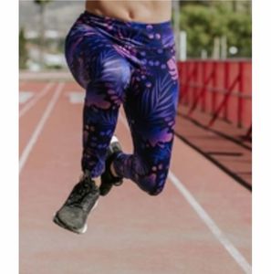 Vente en gros de leggings de yoga taille haute tendance pour femmes sans couture sport élastique Scrunch fesses pantalon de fitness motif solide - Product Image 5