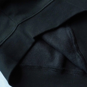 Sweats à capuche personnalisés de haute qualité en molleton de coton lourd pour l'hiver 500Gsm Sweats à capuche pour hommes avec coupe ample sans cordon - Product Image 3