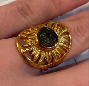 Anillo de moldavita auténtica en bruto, joyería de plata de ley 925 y oro, regalo de Chakra del corazón para su madre, regalo de aniversario - Product Image 2