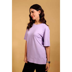 T-shirt d'été classique à col ras du cou, manches détaillées Schiffli, tissu doux, coupe régulière, respirant, séchage rapide pour un port quotidien sans effort - Product Image 2