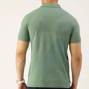 Nouveauté polos pour hommes Tissu tricoté respirant Vêtements de rue décontractés Fabriqué au Pakistan - Product Image 2