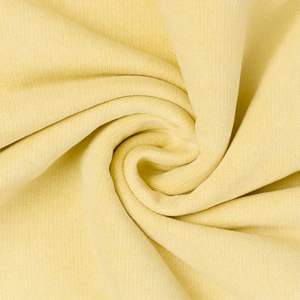 Sweat à capuche basique élégant pour hommes et femmes parfait pour les tenues décontractées, la superposition et le style de rue - Product Image 4