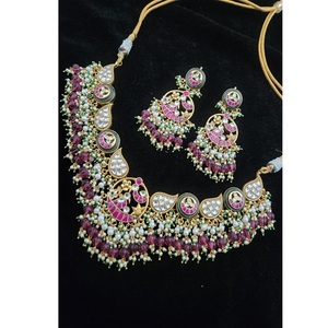 ชุดสร้อยคอพร้อมต่างหูสวยงามสำหรับเจ้าสาวที่สวยงามสำหรับผู้หญิงชุดโช้คเกอร์ชุบทองแบบโบราณ - Product Image 1