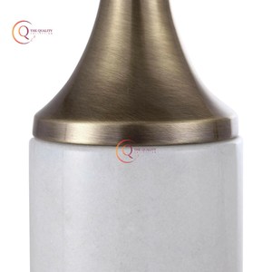 Ensemble de bougeoirs élégants en marbre et en métal Pièce maîtresse unique de mariage de Pâques pour hôtels et restaurants - Product Image 3