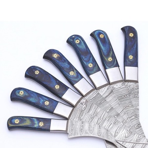 Commandes en gros personnalisées Service OEM ODM LAMES PRESTIGE Ensemble de couteaux de chef en acier Damas faits à la main Manche en bois de Pakka pur - Product Image 6