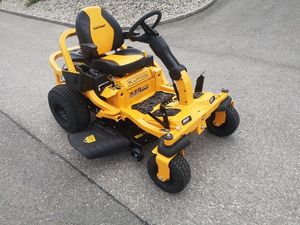 Vente en gros de tondeuse autoportée à braquage zéro Cub Cadet XZ6 S 117 pour la coupe de l'herbe - Product Image 5