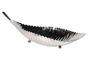Supplier & Manufacturer of Metal Leaf Serving <b>Tray</b> Elegant Design Handmade Dish Top Quality Inexpressive Leaf Serving Platter - Product Image 5