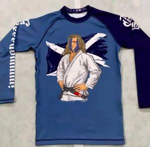 Vente en gros de rashguards de compression à manches longues, respirants, anti-UV, à séchage rapide, avec impression personnalisée de haute qualité, service OEM - Product Image 2