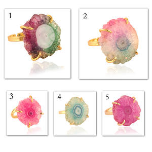 Anillo de declaración hecho a mano Ajuste de Punta ajustable Único Cielo azul Natural Solar Cuarzo Diamante Chapado en oro Precio al por mayor Regalo - Product Image 2