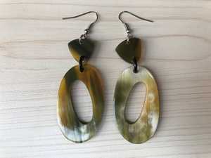 Boucles d'oreilles en corne si belles de qualité supérieure avec un style moderne pour la fête de mariage des femmes de HUMAYUN WORLD CRAFTS - Product Image 5