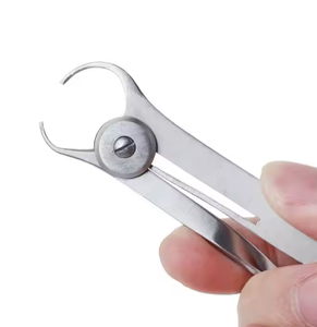 Pince manuelle de retrait de couronne en acier en métal d'instruments chirurgicaux dentaires de haute qualité pour l'enlèvement de pont et de dent - Product Image 6