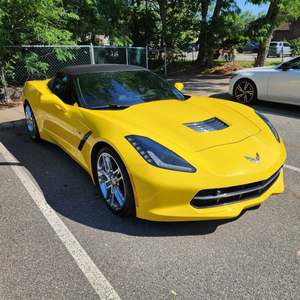 CLEAN 2019 Che-v-rolet Cor-v-ette Stin_gray 3LT Convertible RWD - Product Image 1