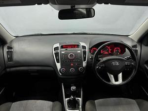 KIA CEED 2012 USADO, Volante a la Izquierda/Derecha - Product Image 2