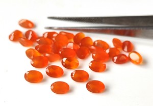 Cornaline naturelle 3x5mm-10x12mm taille ovale à facettes pierres précieuses en vrac faites à la main de haute qualité pour la fabrication de bijoux - Product Image 4