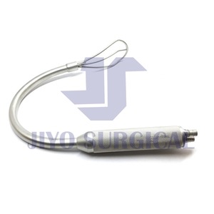 Top Productions Biggs Mammaplasty Blade Allemagne Écarteur en acier inoxydable avec tube d'aspiration et fibre optique par Jiyo Surgical - Product Image 5