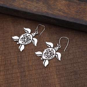 Nouvelle Arrivée Boucles d'Oreilles Pendante Bohème Tortue en Laiton Tribal Plaqué Argent pour Femme, Motif Floral Animal Marin, Vente en Gros OEM ODM - Product Image 3