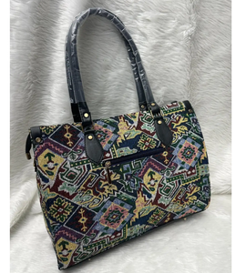 Sac fourre-tout vintage en cuir véritable pour femmes avec le meilleur design et motif pour l'été, l'automne, toutes les saisons, les fêtes et un usage décontracté - Product Image 3