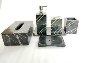 Elegante juego de baño de resina ecológico Patrón de modelo de Ángel impermeable - Product Image 2