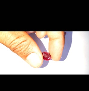 คริสตัลธรรมชาติ หินดิบ คุณภาพสูง รับรองโดย IGI ขนาดอิสระ สำหรับทำเครื่องประดับงานแต่งงาน หินหลวม ดีไซน์สวยงาม จี้ HARI - Product Image 4