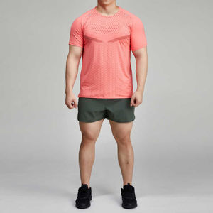 Logo personnalisé haut de gymnastique pour hommes maillot à séchage rapide Style décontracté vêtements de sport motif de sublimation 180 grammes poids comprimé - Product Image 4