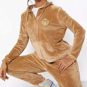 Conjunto Deportivo de Dos Piezas de Terciopelo Suave para Mujer, con Sudadera Corta con Capucha y Pantalones de Jogging, Cómodo Conjunto Deportivo de Terciopelo - Product Image 5