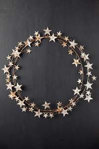 พวงหรีดโลหะใบไม้ทำด้วยมือมาใหม่ของตกแต่งบ้านที่หรูหราแขวนผนังสำหรับประตูงานแต่งงานและวันหยุด - Product Image 5