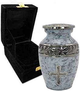 Gold American Style Brass Cremation Urn <b>for</b> <b>Ashes</b> Customized Logo Small Urns with Velvet <b>Box</b> Wholesale Funeral Supplies - Product Image 5