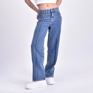 Pantalones vaqueros de moda de nuevo estilo, pantalones vaqueros personalizados de alta calidad para mujer, pantalones vaqueros holgados para mujer a la venta, diseño y talla personalizados - Product Image 1