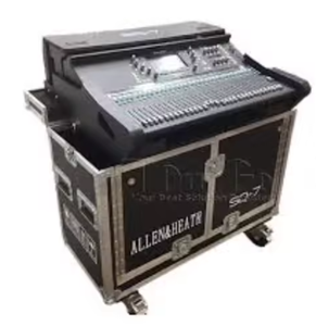 Consola de Audio Digital SQ7 Original, Nueva, con Estuche, Diseño Híbrido Abatible para Transporte y Uso en Carretera, con Sistema Hidráulico - Product Image 1