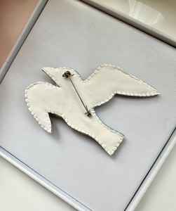 Broches perlées Broche design faite à la main. Accessoires de haute qualité. Broche design unique. Baby shower meilleur cadeau. - Product Image 3