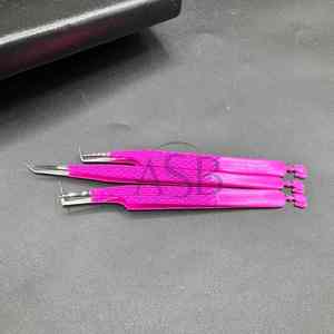 Pinzas profesionales para extensión de pestañas con empuñadura de diamante de acero inoxidable japonés de color rosa fuerte, pinzas para pestañas con logotipo personalizado, Punta puntiaguda - Product Image 3