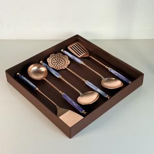 Ustensiles de cuisine haut de gamme avec manche en résine, ensemble d'ustensiles de cuisine en acier inoxydable 202, cuillère à soupe, cuillère à huile, passoire, ustensiles de cuisine - Product Image 5