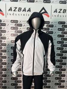 Veste de sport légère personnalisée de la nouvelle saison, veste de survêtement décontractée pour hommes avec logo personnalisé, fermeture éclair coupe ajustée en nylon stretch rayé, vente en gros - Product Image 6