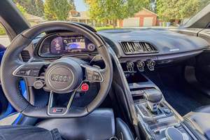 Audi R8 V10 Performance Spyder RWD 2022, essence, faible kilométrage - Product Image 4