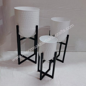 Maceta de hierro martillado blanco moderno, soporte para flores para decoración del hogar con soporte para plantas - Product Image 6