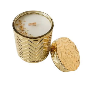 Bocaux à bougies en métal martelé de qualité supérieure, fabrication artisanale, support de couvercle, design moderne et classique, favorisant la réutilisabilité - Product Image 2