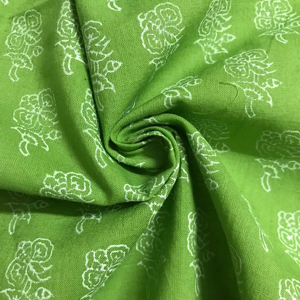 Tissu en coton imprimé à la main vert |   Petit motif floral blanc Textile indien - Product Image 4