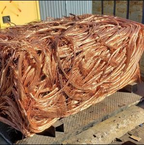 Déchets de cuivre pur industriel et déchets de fil de cuivre/Moulin Berry Copper 99.99%/Déchets de fil de cuivre électrique pour le recyclage - Product Image 4