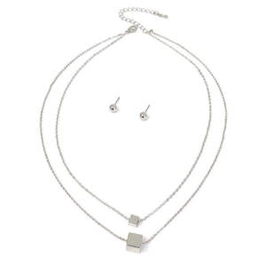 Conjunto de Collar con Colgante de Cubo de Doble Capa, Cadena Ajustable de Dos Niveles, Aleación de Zinc, para Mujer - Product Image 2