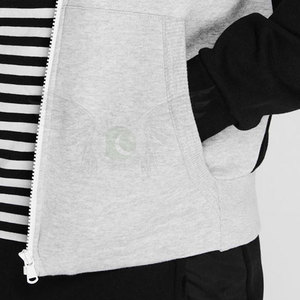 เสื้อฮู้ดผ้าฝ้าย80% สำหรับผู้ชายเสื้อสเวตเตอร์โพลีเอสเตอร์20% โอเวอร์ไซส์พิมพ์ลายสำหรับเล่นกีฬาแบบกำหนดเอง - Product Image 5